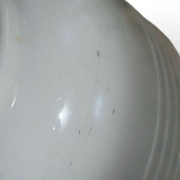 Vintage Pyrex General Mills White Ribbed Milk Glass Farmhouse Mixing Bowl 9" - Picture 3 of 6